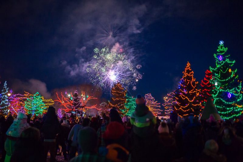 Christmas in Central Park Spruce Grove | Family Fun Edmonton