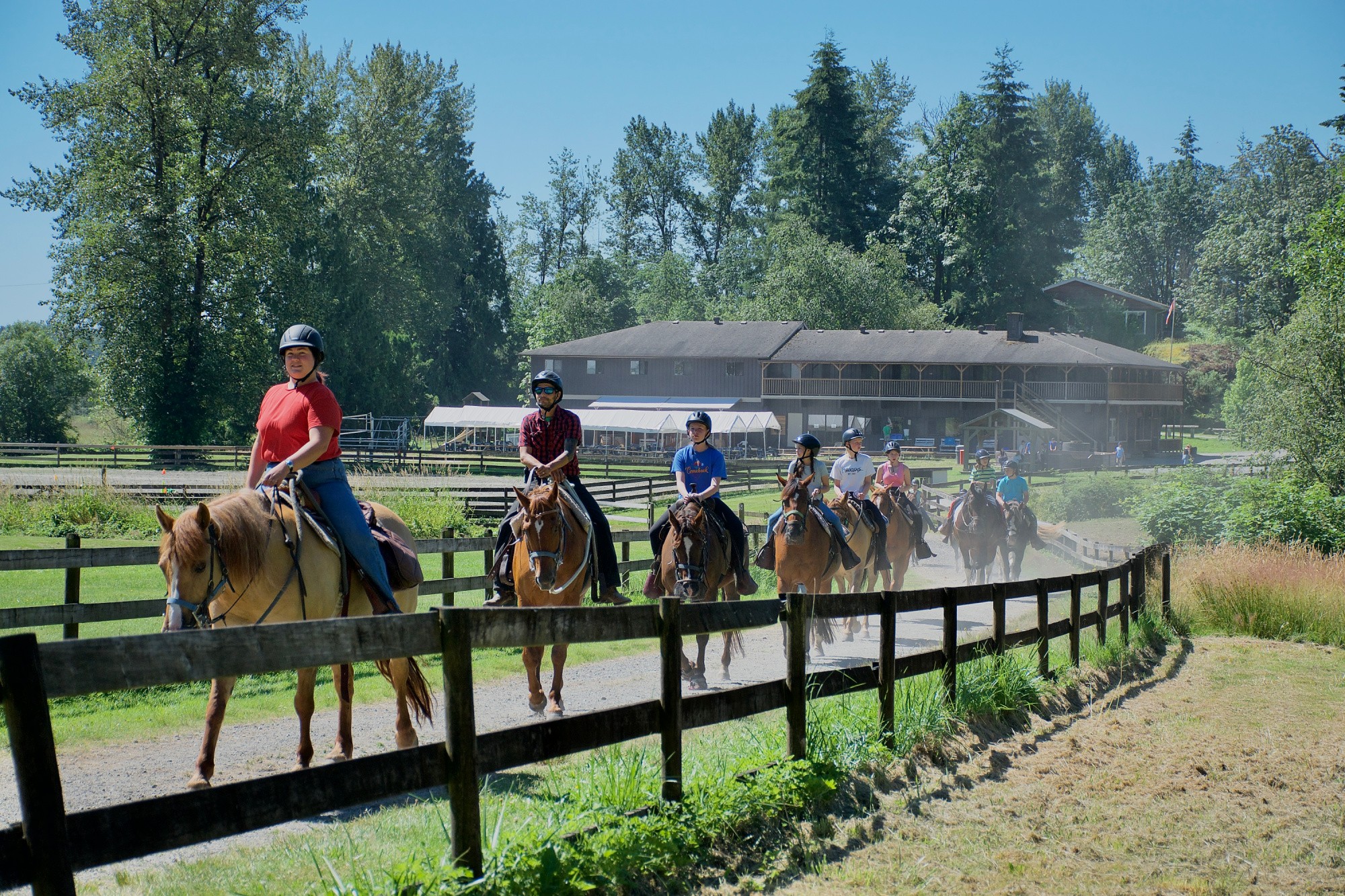 Os acampamentos de verão do Timberline Ranch são incríveis! E eles ...