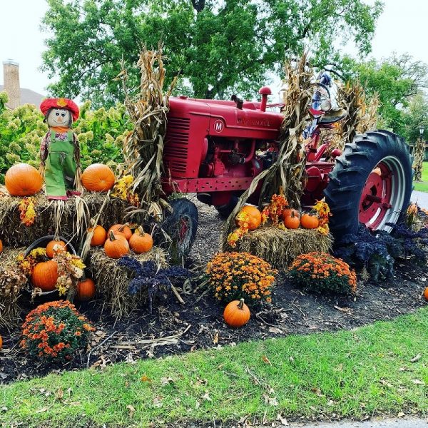 Fall is For Lovers in Lake Geneva, Wisconsin Family Fun Canada